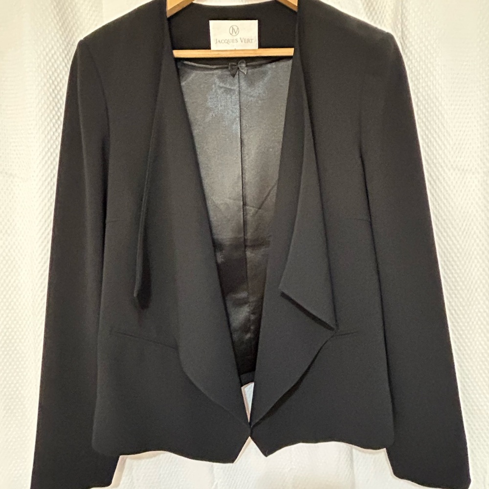 Elegant Black Women's Jacket